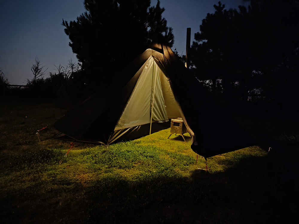 Cheap Goat Tents Ultralight Camping Teepee Tent with Chimney Window Outdoor Tipi Pyramid Tent Double Layer Bushcraft 1 Person Tents Hot Tent   